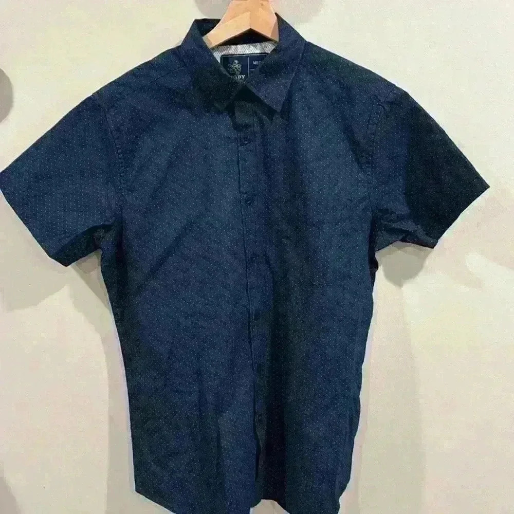 Rugby University Men’s Short Sleeve Button Down Shirt Blue White Dots Size M - Picture 4 of 6
